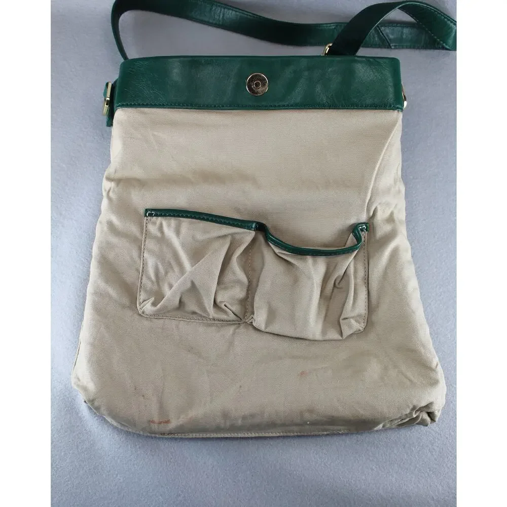 Tory Burch color green